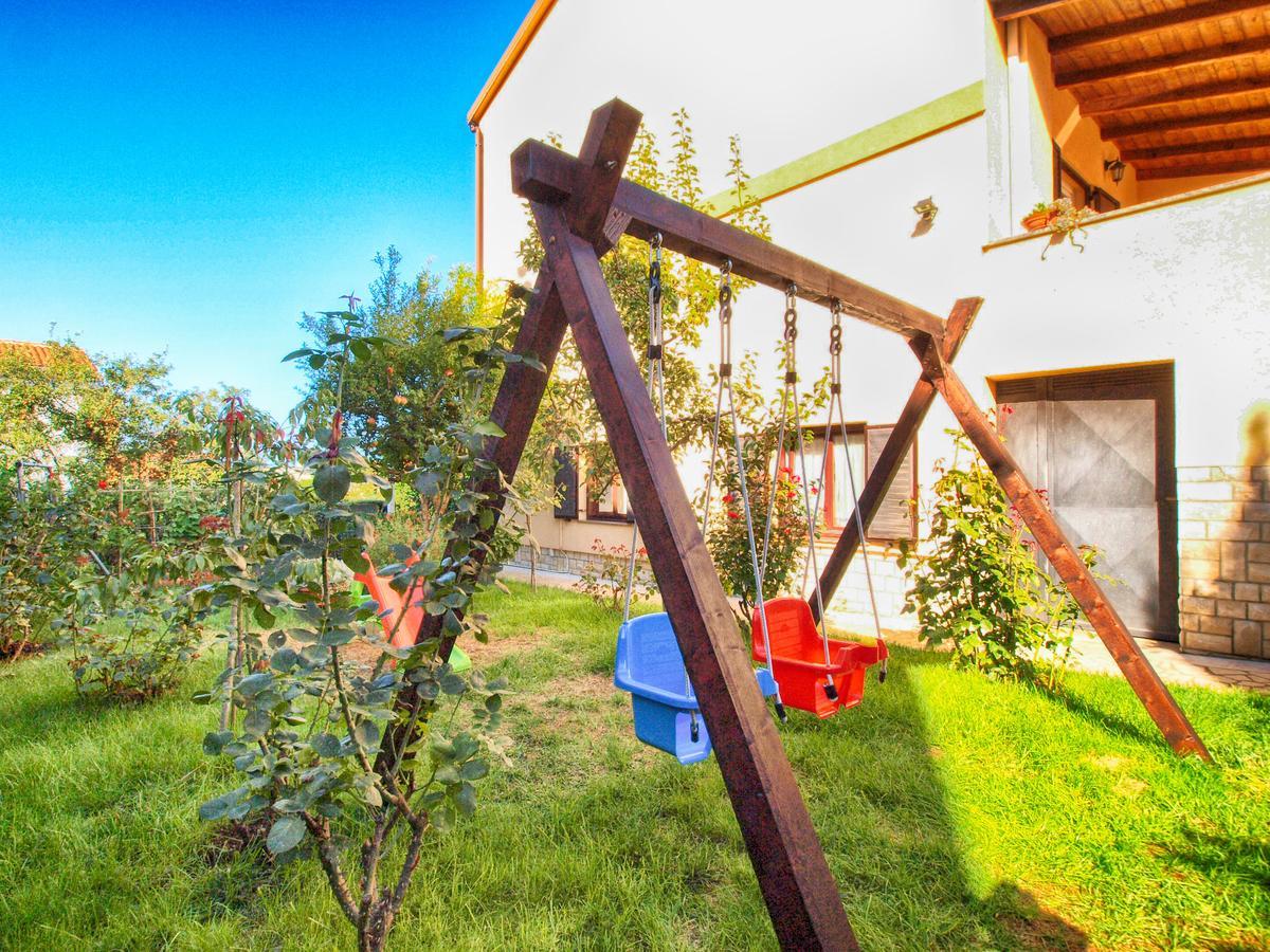 Apartment Nevenka 1482 Медулин Экстерьер фото