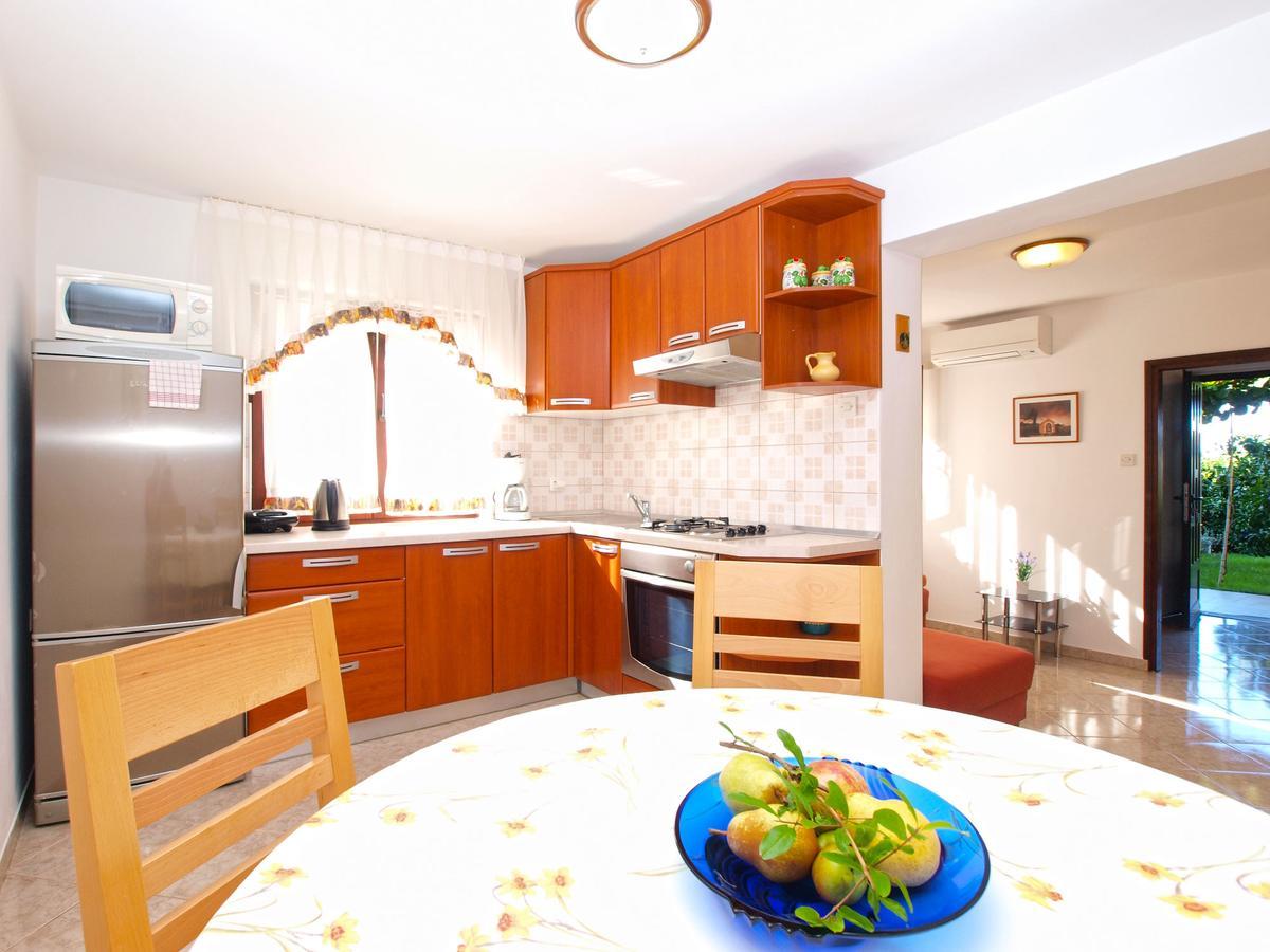 Apartment Nevenka 1482 Медулин Экстерьер фото