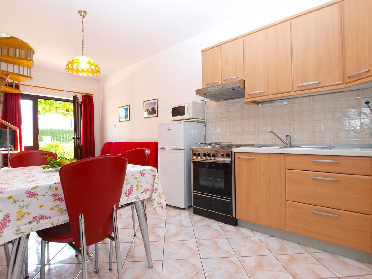 Apartment Nevenka 1482 Медулин Экстерьер фото